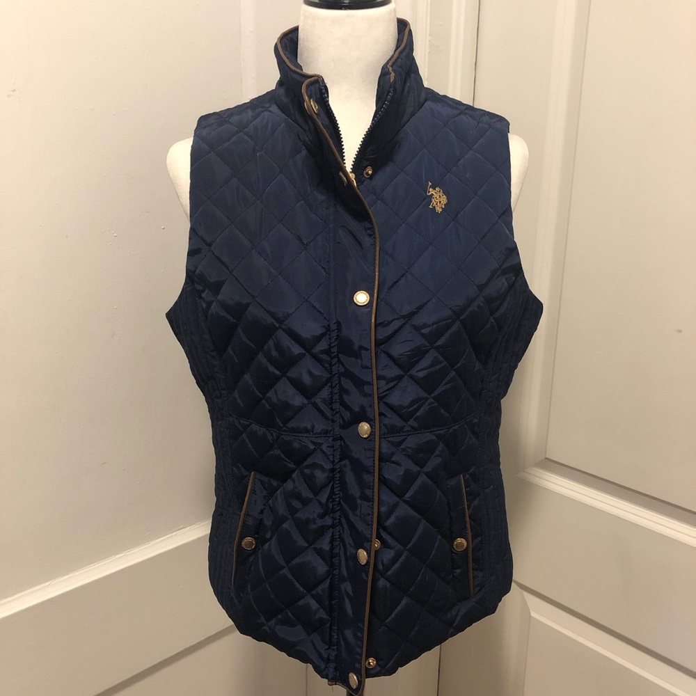 US polo ladies quilted summer vest size medium